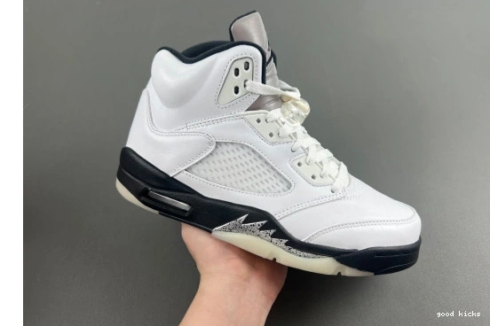 Retro DD0587-110 Jordan DD0587-110 and "White Black"  5  0518